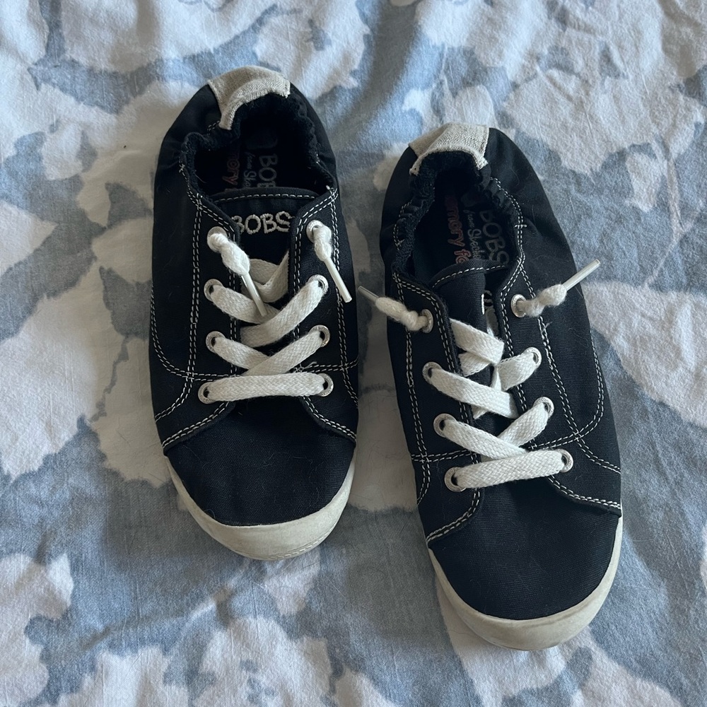 BOB from Skechers slip on sneakers, size 6